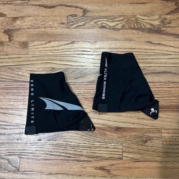 Altra Trail Gaiters Size Small (M’s 7-9.5/W’s 5-11) - Picture 1 of 3
